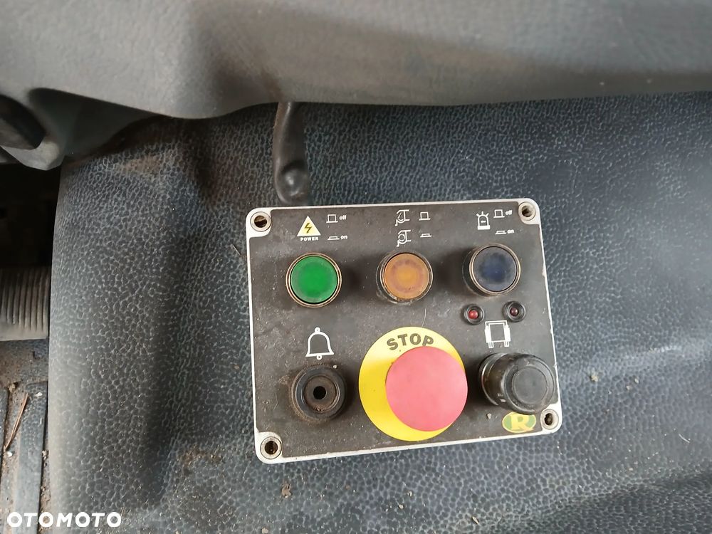 Mercedes-Benz AXOR 1824 4X2  SMIECIARKA ROS ROCA ZWOLNICA MANUAL do zabudowy bramowiec - 16