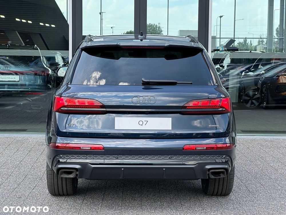 Audi Q7 - 8