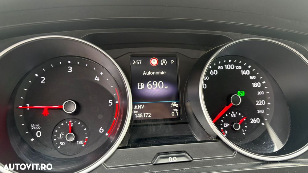 Volkswagen Tiguan - 13