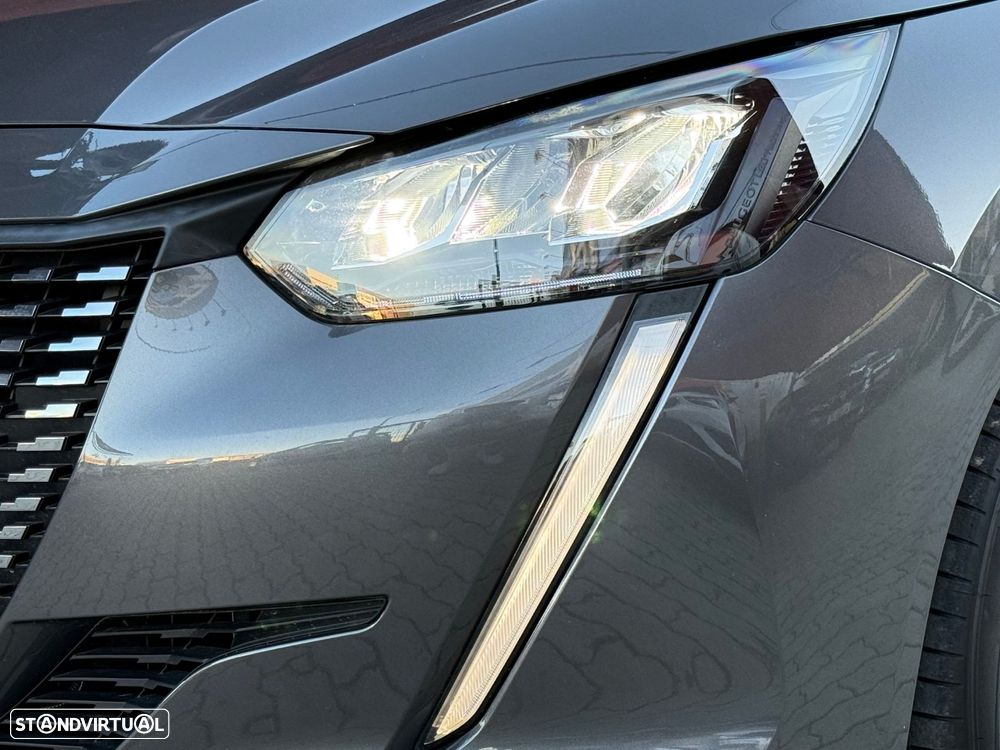 Peugeot 208 1.2 PureTech Allure Pack - 5