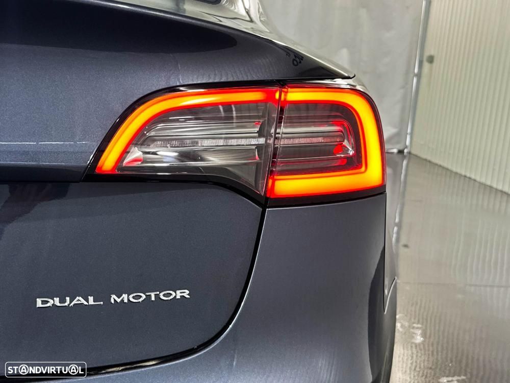 Tesla Model 3 Long Range AWD Dual Motor - 51