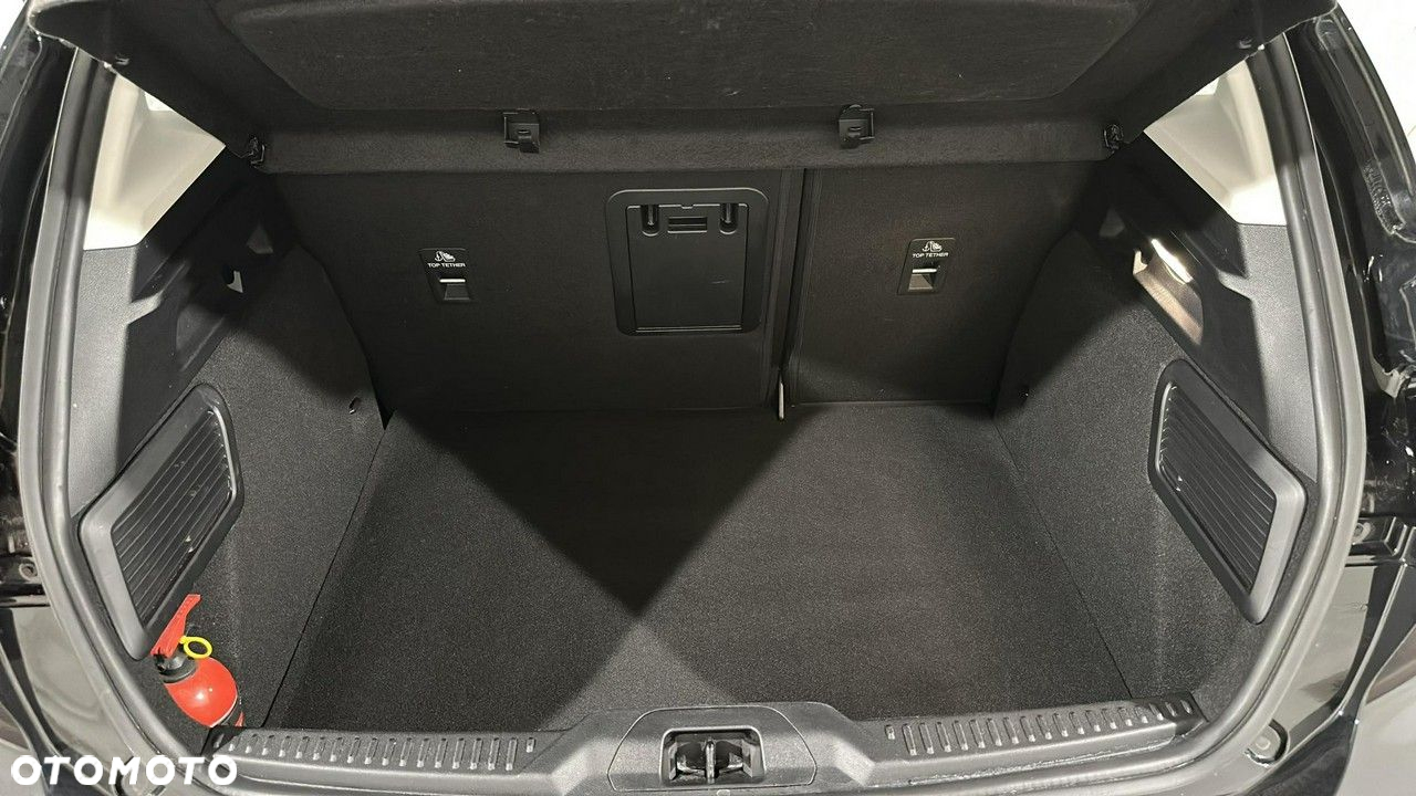 Ford Focus - 28