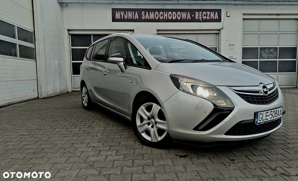 Opel Zafira Tourer 2.0 CDTI Automatik Edition - 2
