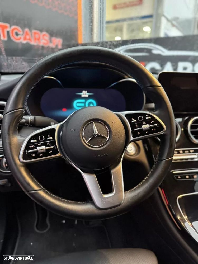 Mercedes-Benz GLC 300 de Coupe 4Matic 9G-TRONIC - 4