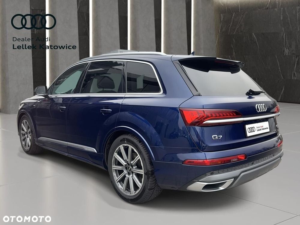 Audi Q7 - 8