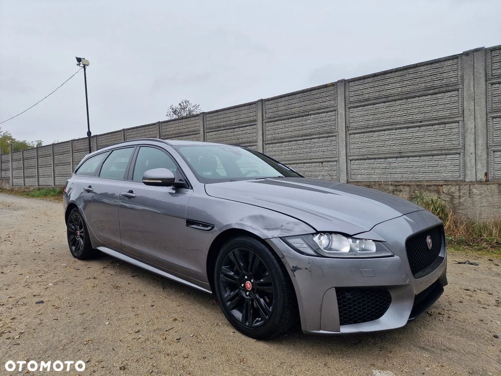 Jaguar XF 20d Sportbrake R-Sport - 2