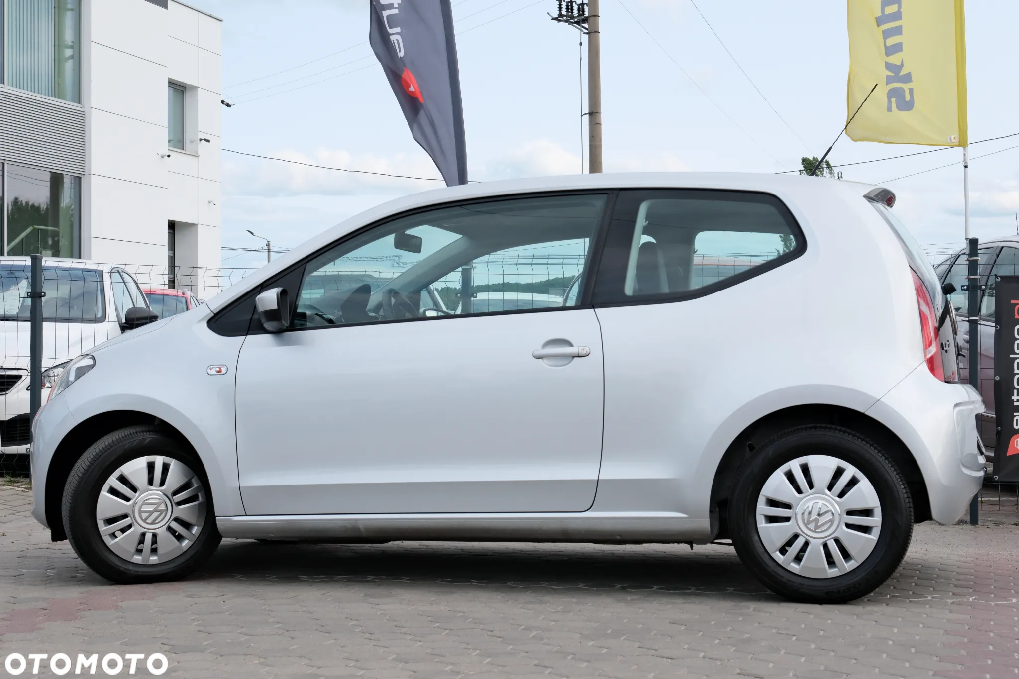 Volkswagen up! (BlueMotion Technology) beats - 9