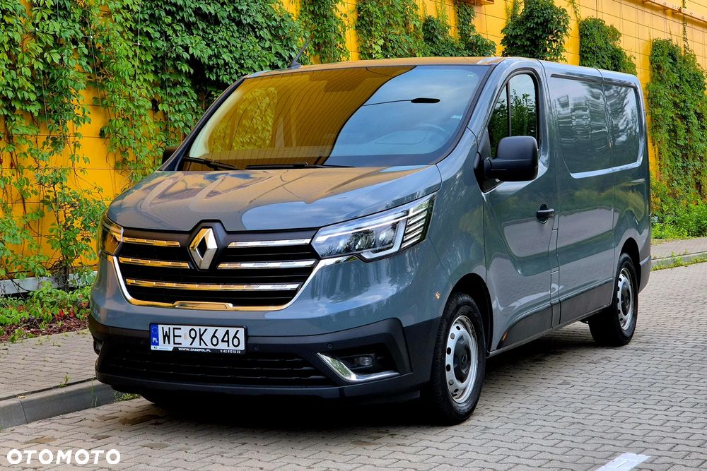 Renault Trafic - 12