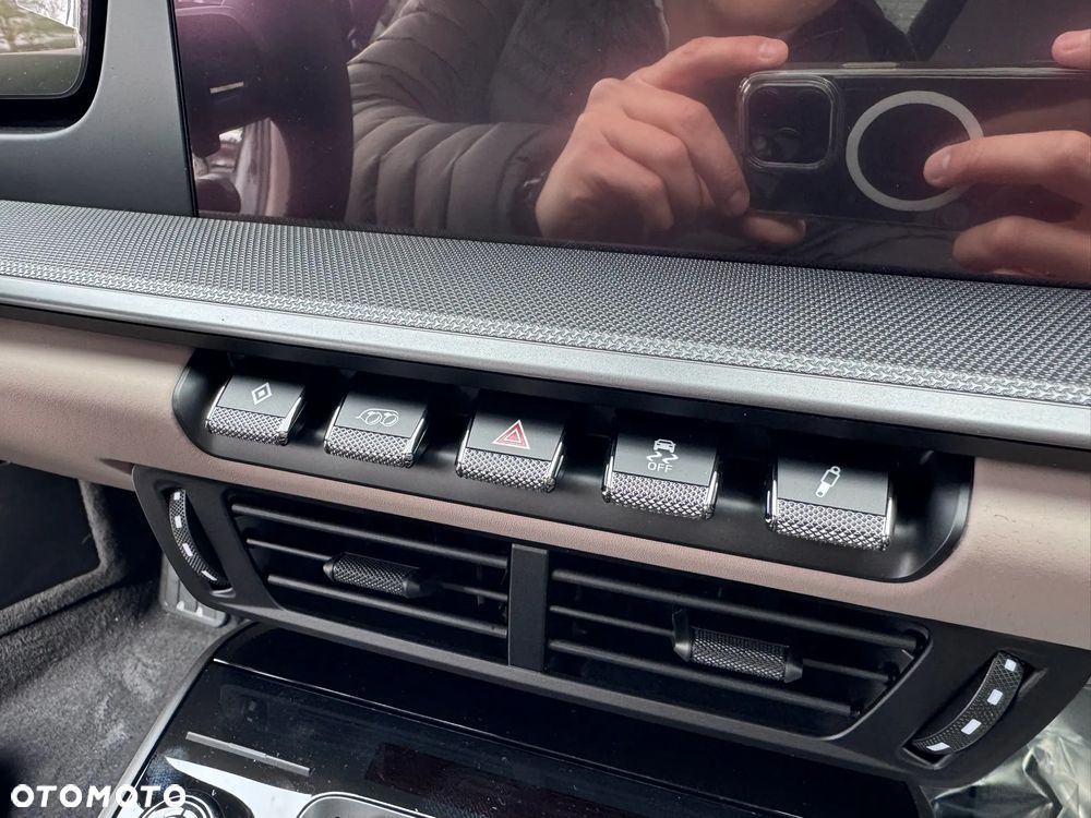 Porsche 911 Carrera 4S - 22