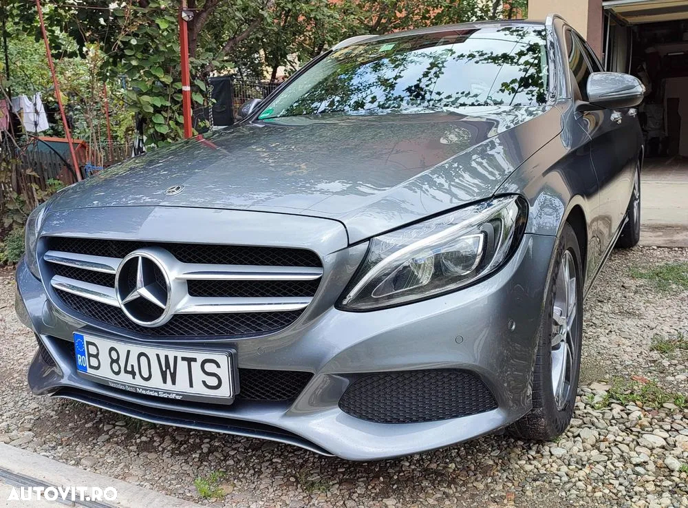 Mercedes-Benz C 220 d T 9G-TRONIC Avantgarde - 3