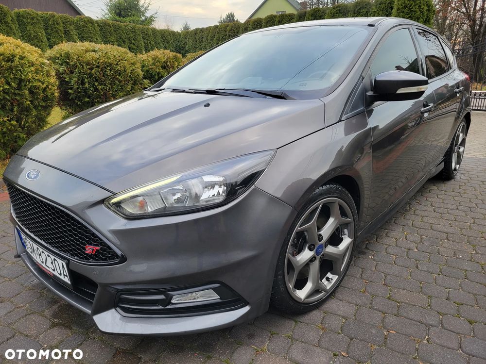 Ford Focus 2.0 EcoBoost ST-2 - 4