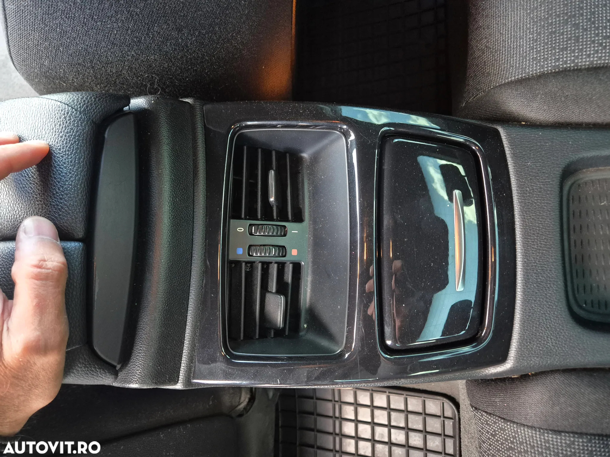 BMW Seria 3 325i Coupe Aut. - 10