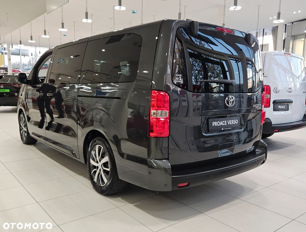 Toyota Proace Verso 2.2 D4-D Long Business - 4