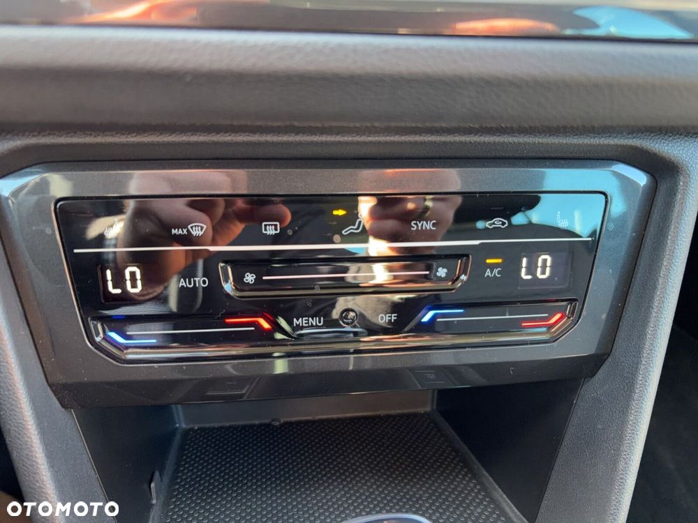 Volkswagen Tiguan - 20