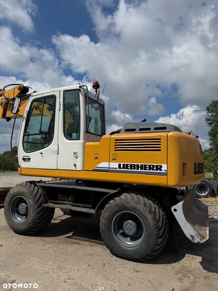 Liebherr A900C Litronic - 2