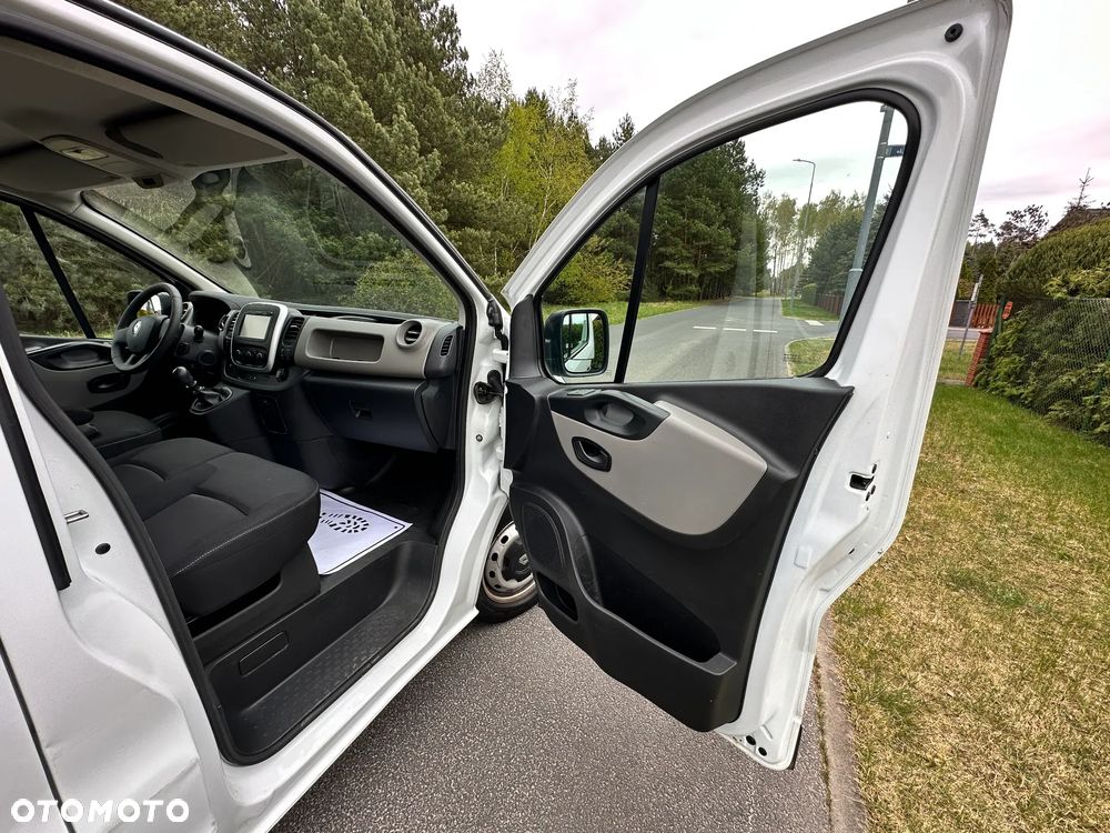 Renault Trafic - 19