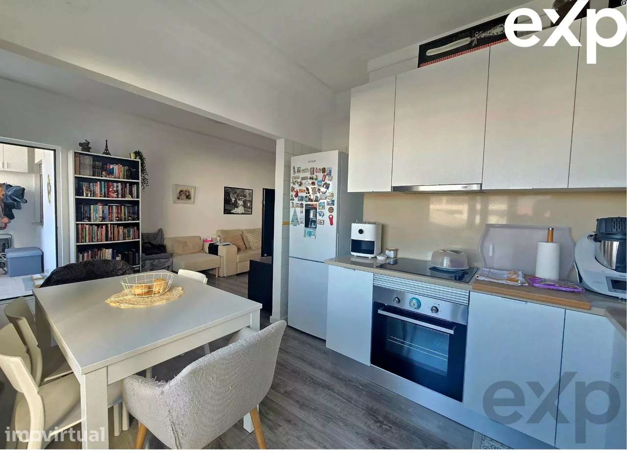 Apartamento T2 com elevador - Grande imagem: 2/15