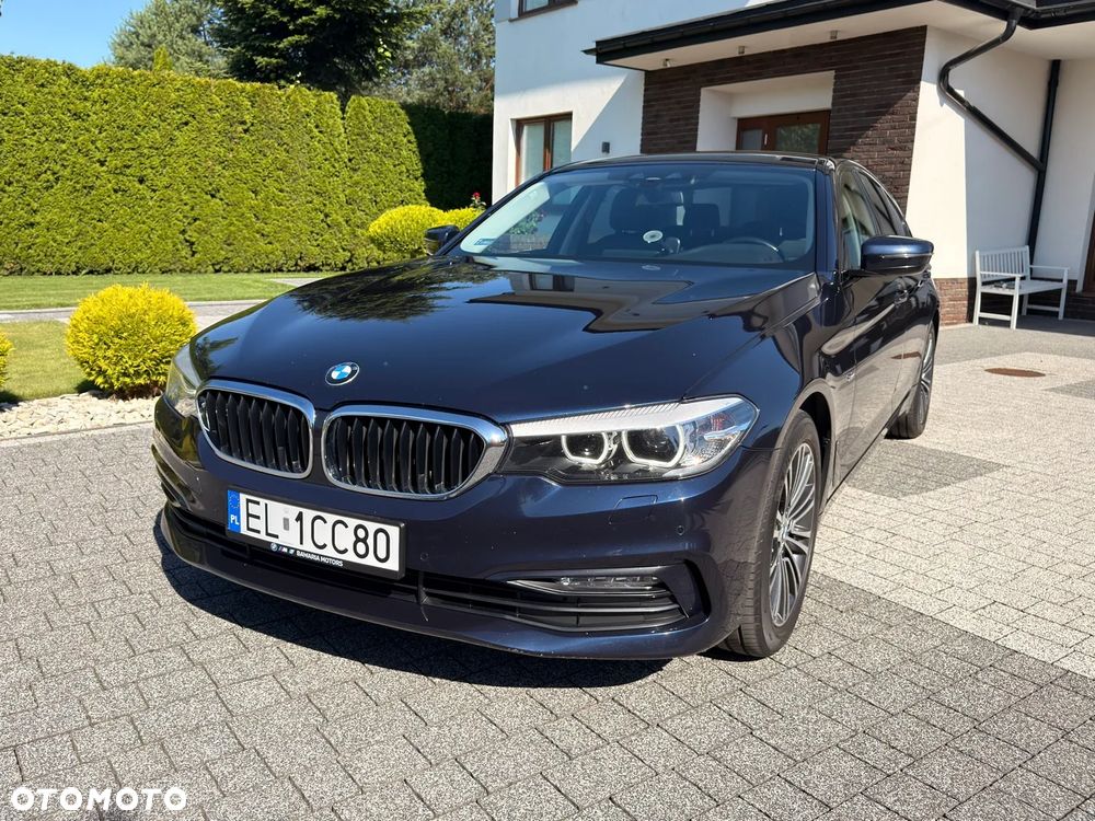 BMW Seria 5 520d Sport Line - 3