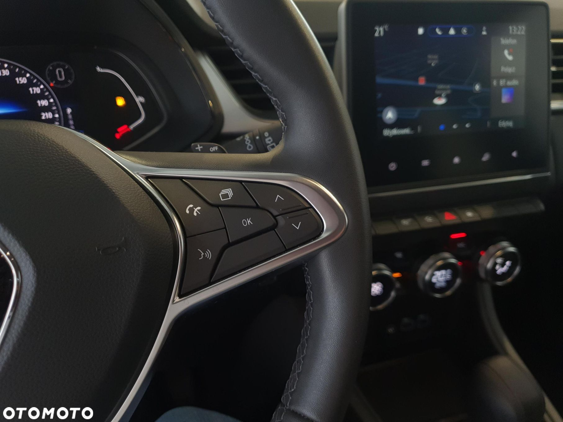 Renault Captur - 16