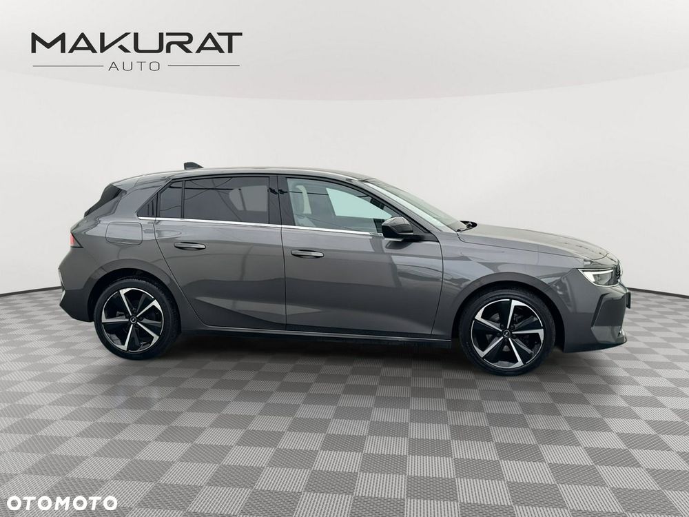 Opel Astra 1.2 T Elegance S&S - 9