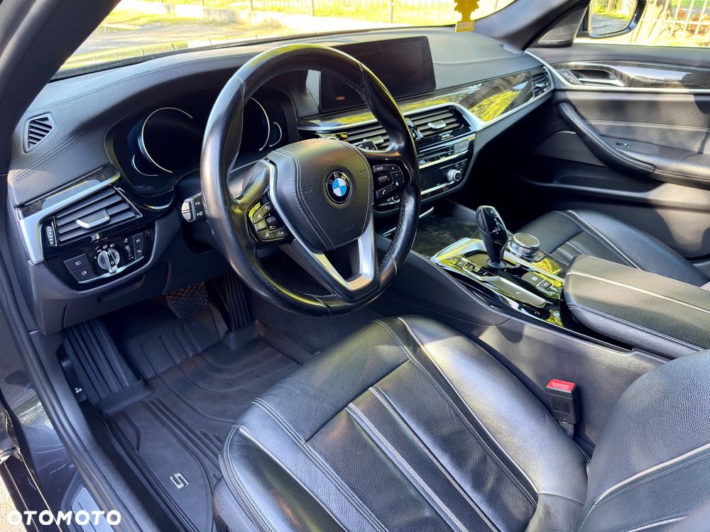 BMW Seria 5 520d Luxury Line - 18