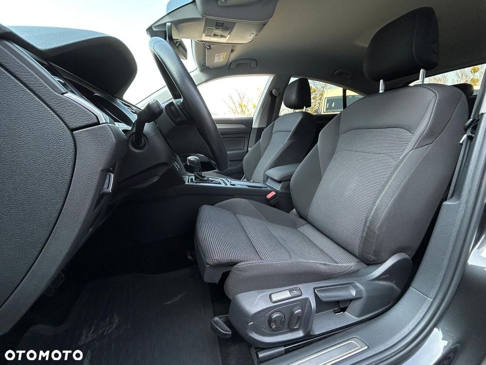Volkswagen Arteon 2.0 TDI SCR Essence DSG - 7