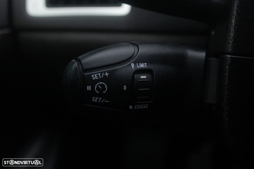 Peugeot 307 SW 1.6 HDi SE Navteq - 18