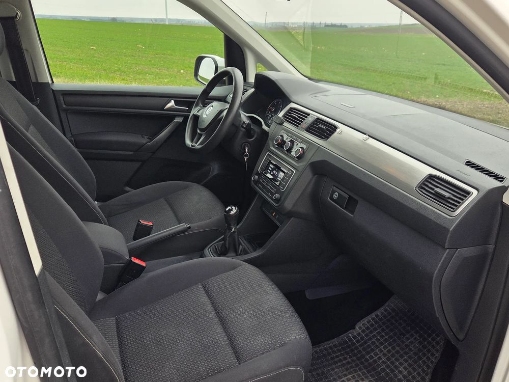 Volkswagen Caddy - 12