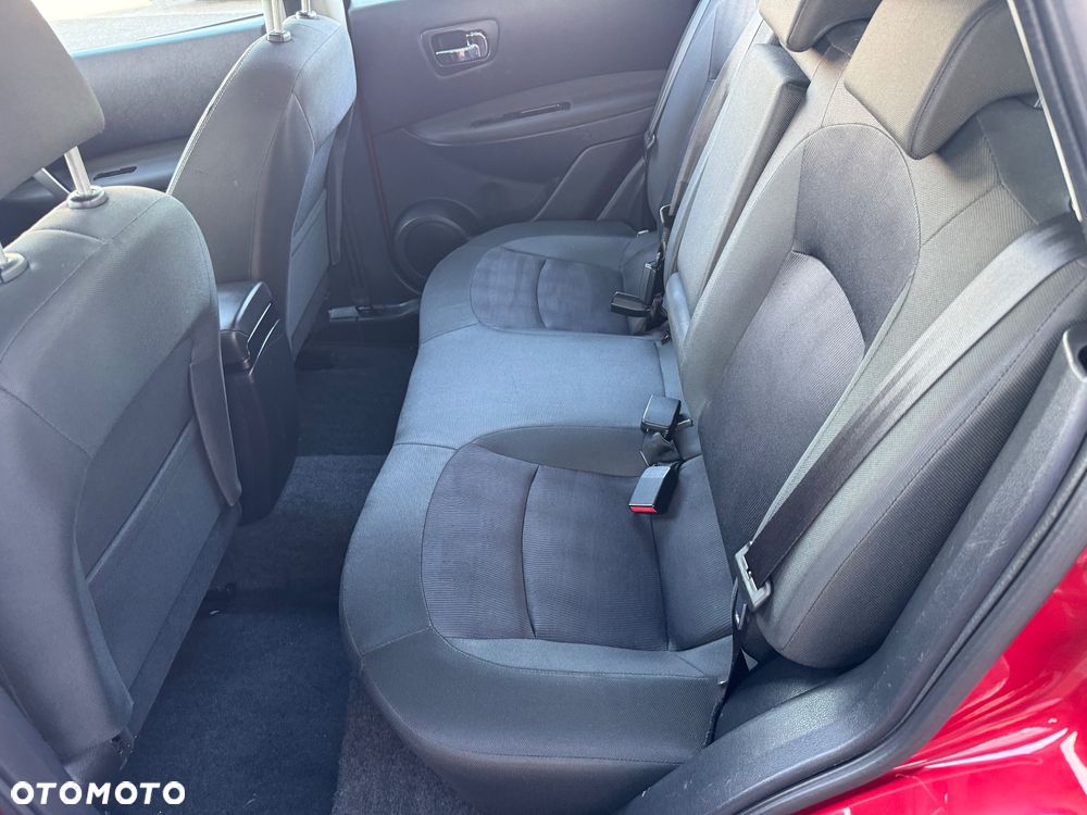 Nissan Qashqai 2.0 visia - 27
