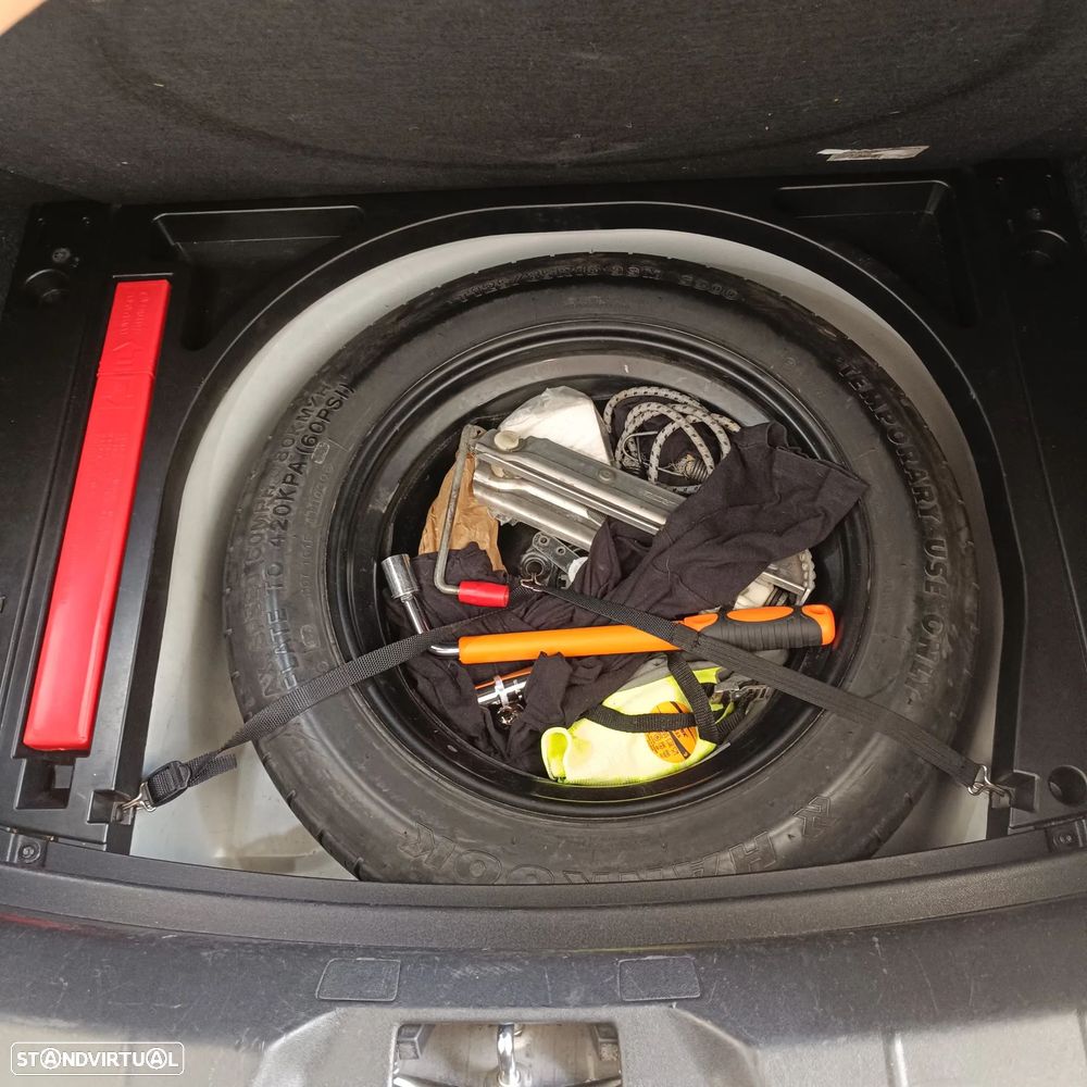 Volvo V40 1.6 D2 Kinetic Eco - 9