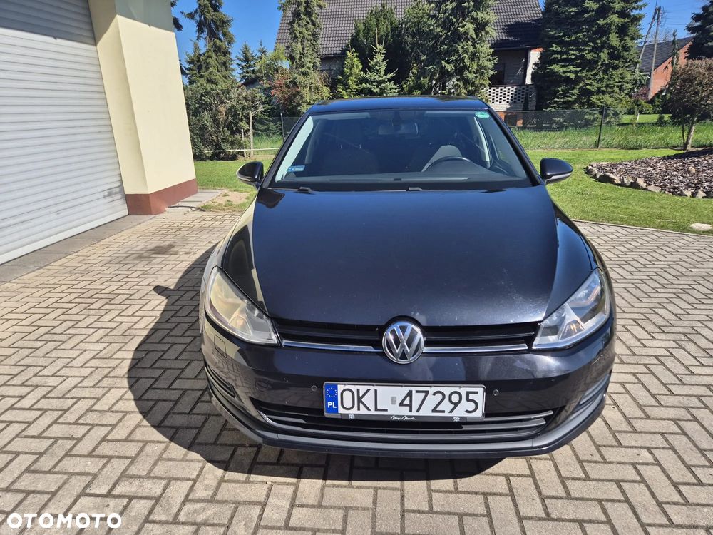 Volkswagen Golf - 2