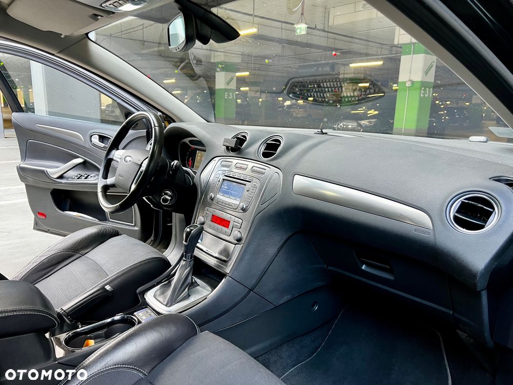 Ford Mondeo 2.3 Titanium - 7