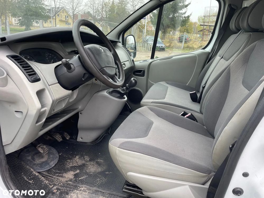 Renault trafic - 7