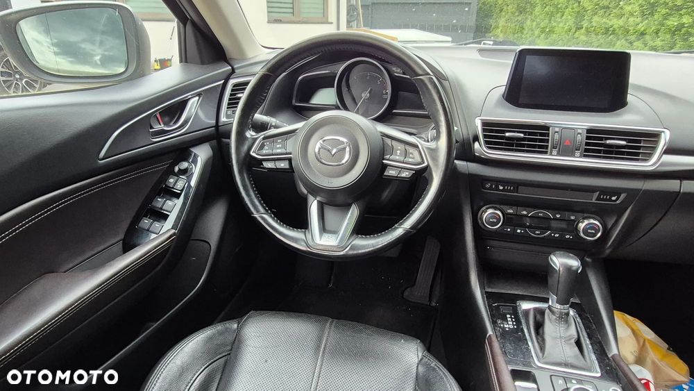 Mazda 3 - 7