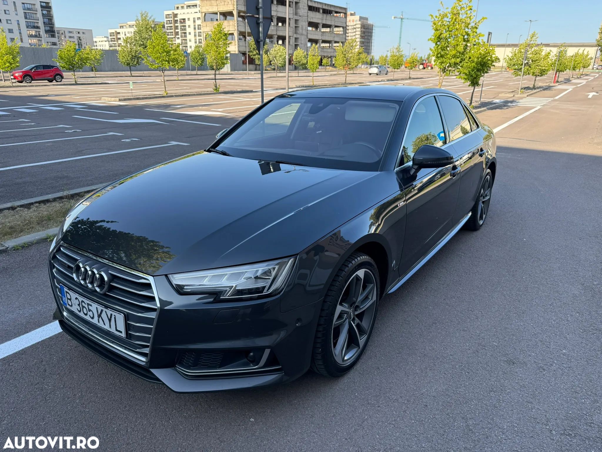 Audi A4 2.0 TFSI S tronic quattro - 1