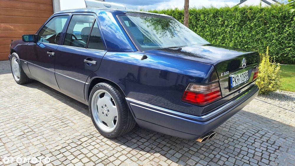 Mercedes-Benz W124 (1984-1993) - 3