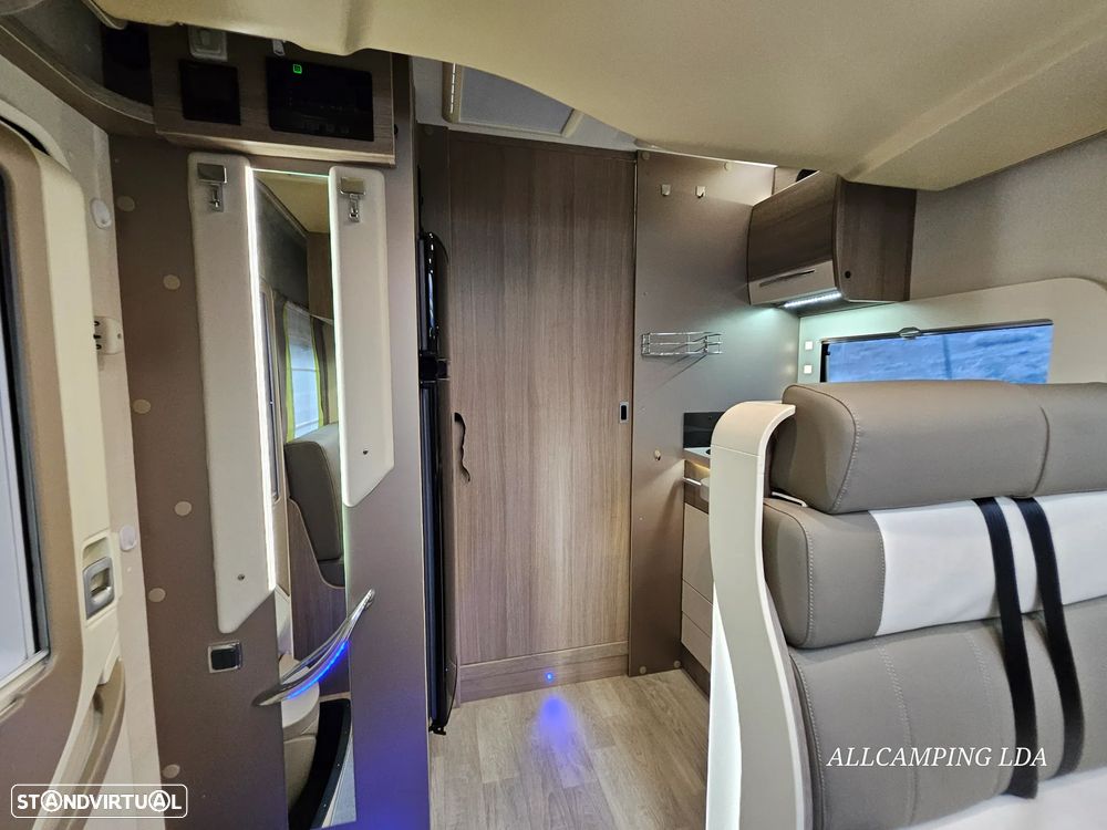 Chausson Welcome Cama central+Basculante Caixa Automática - 32