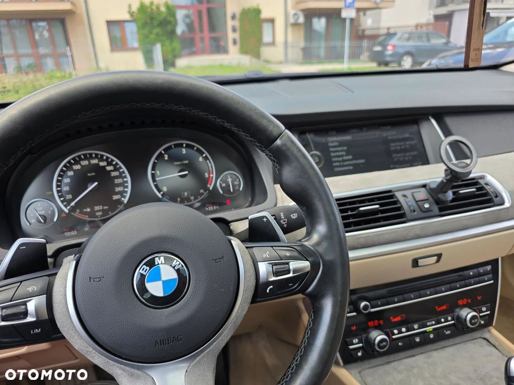 BMW 5GT 530d - 37