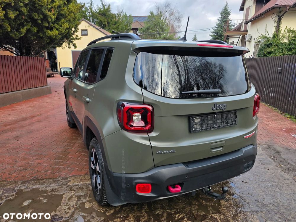 Jeep Renegade - 11