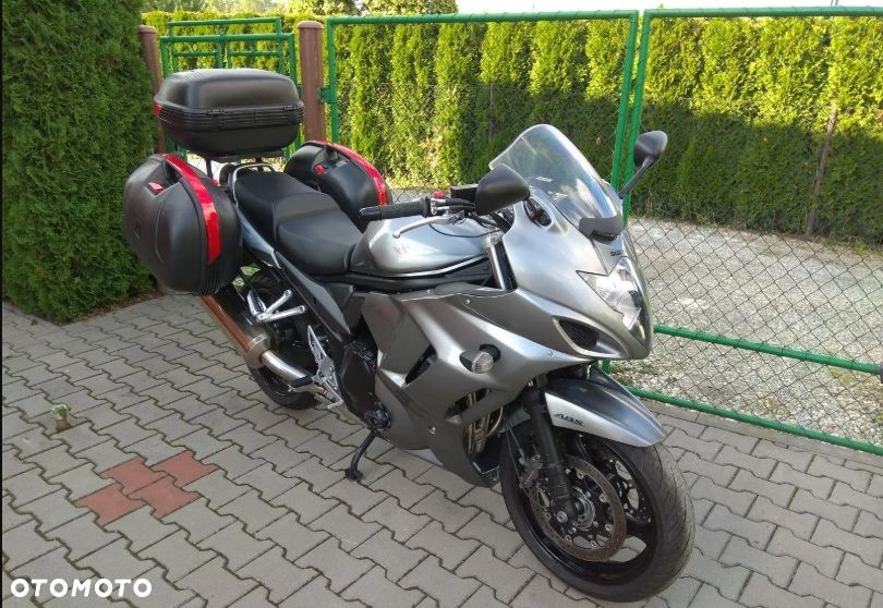SUZUKI GSX1250F GSX 1250F BANDIT 1250 owiewka osłona boczek zbiornik silnik zawieszenie set podnóżek siedzenie chłodnica regulator moduł przełącznik przekaźnik licznik wiązka stelaż podnóżek reflektor czasza - 1