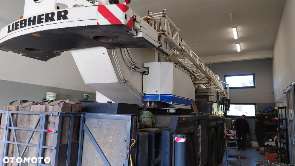 Liebherr LIEBHERR LTM1050 - 8