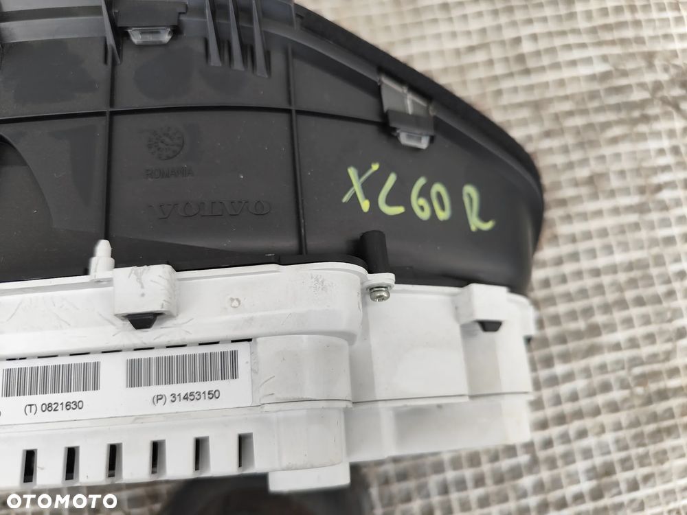 Volvo XC60 I Lift 13-18 2.0 D4 R-Design Licznik Zegary 31453150 - 9