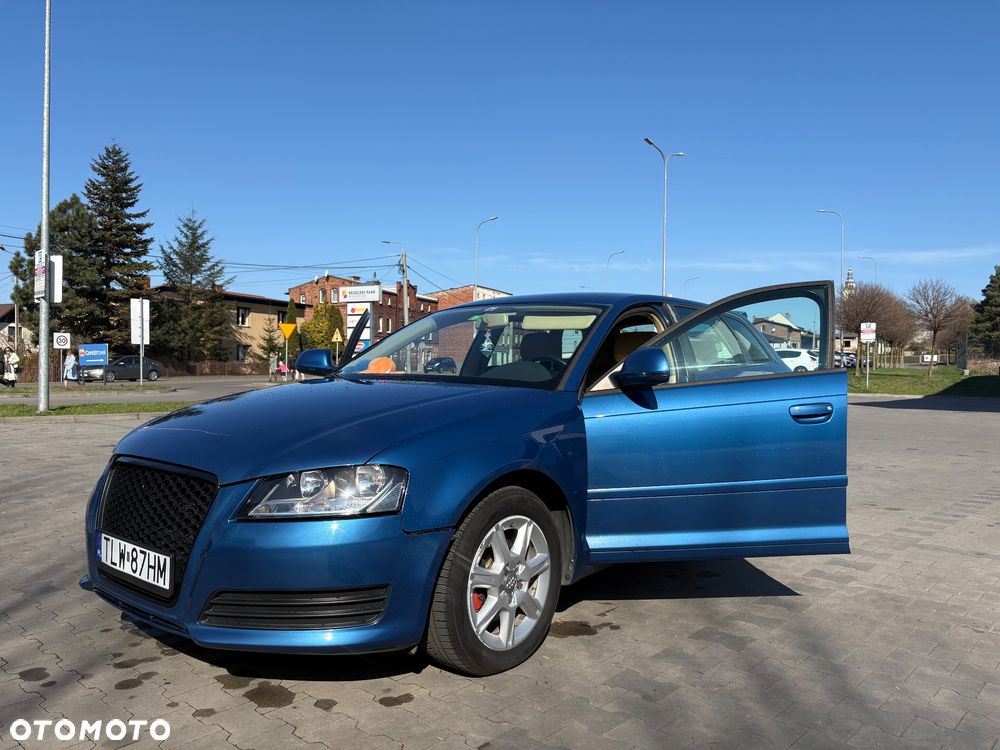 Audi A3 Sportback - 6