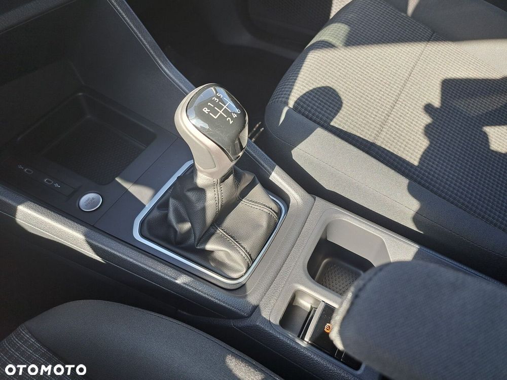 Volkswagen Caddy - 14