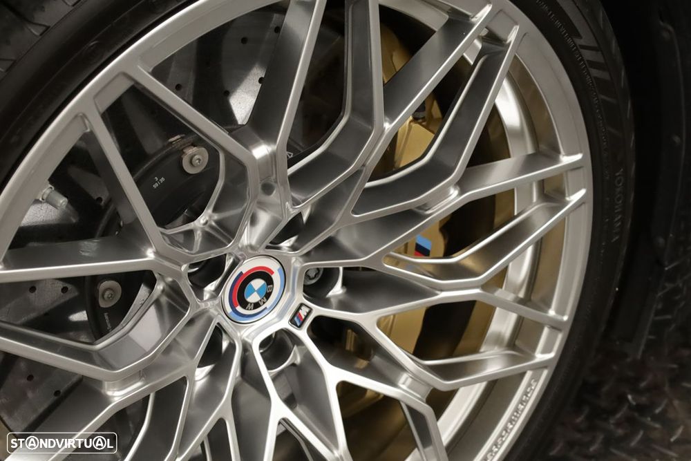 BMW M3 Competition xDrive - 6