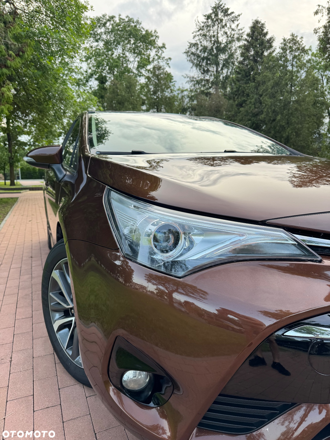 Toyota Avensis 2.0 D-4D Prestige - 8