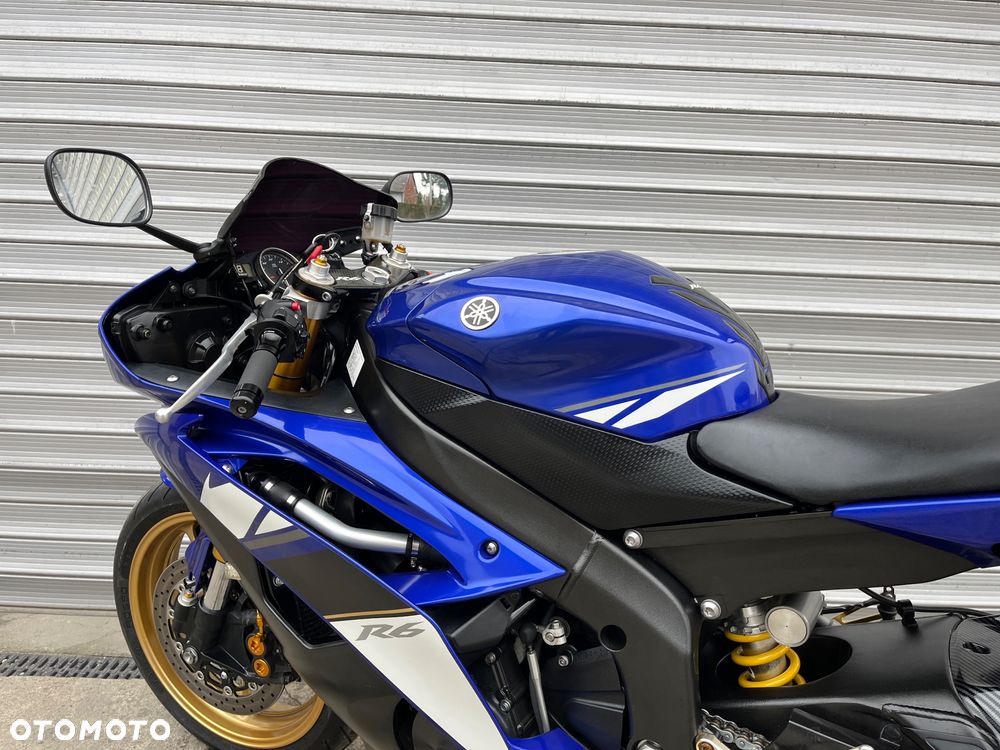 Yamaha R6 - 10