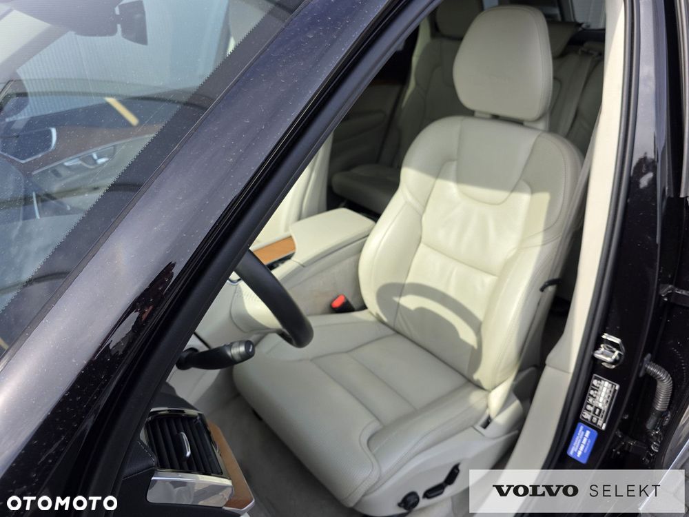 Volvo XC 90 - 14
