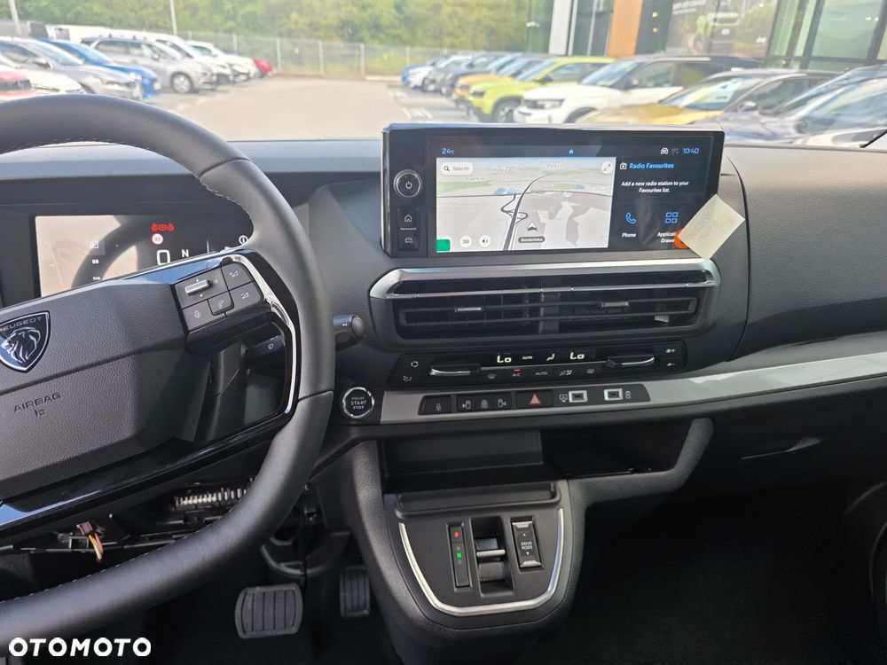 Peugeot Traveller 2.2 BlueHDi Long Business VIP EAT8 - 18
