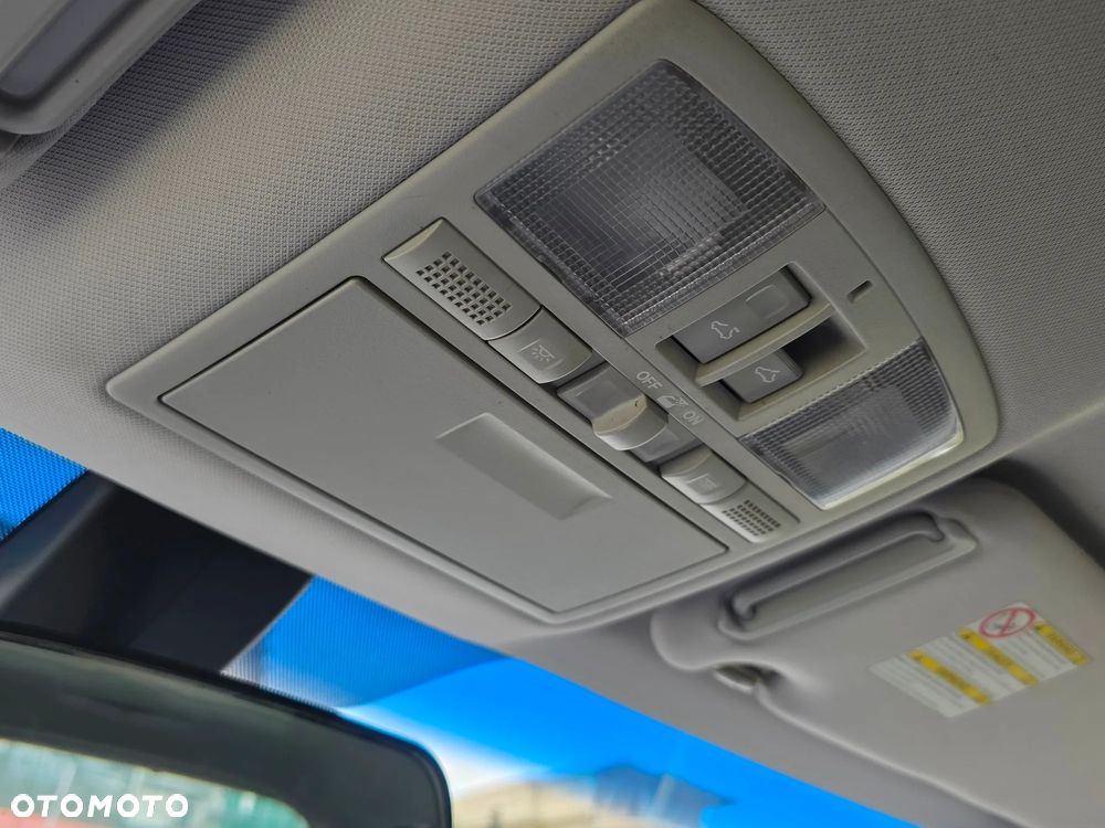 Mazda CX-9 3.7 V6 - 21